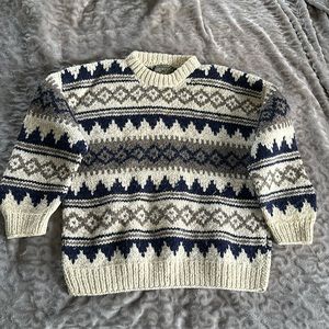 100% wool women’s sweater by ReyWear